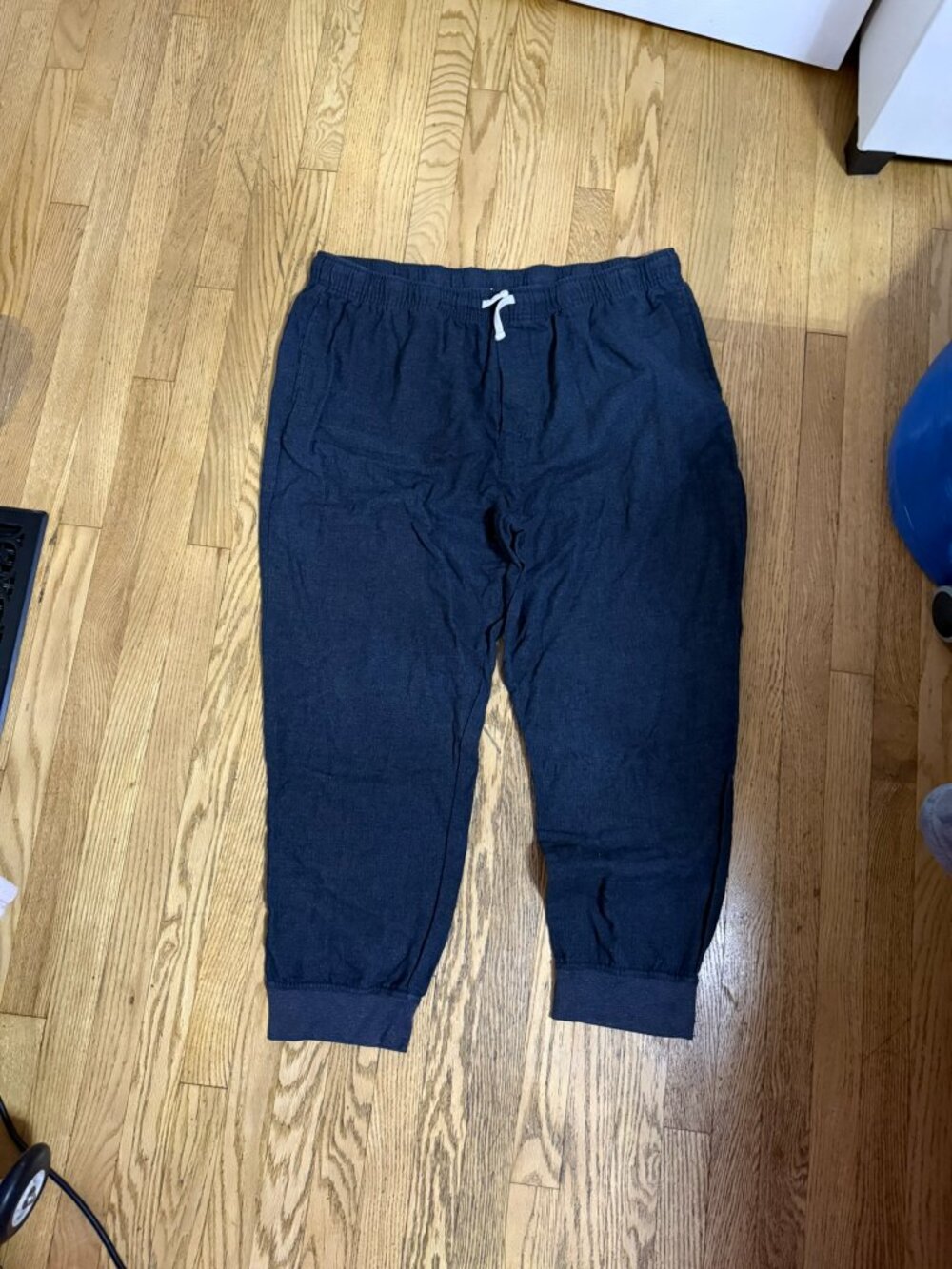 Amazon Navy Blue Capri Sweatpants